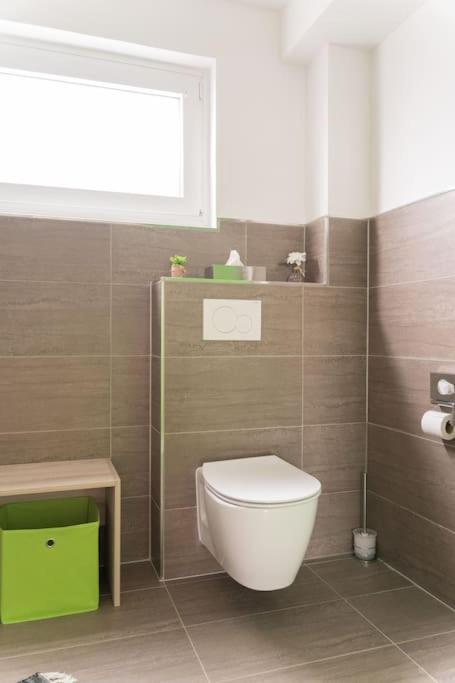 Ferienhaus Schoene Aussicht Ferienwohnung Gruen Hemfurth-Edersee 外观 照片